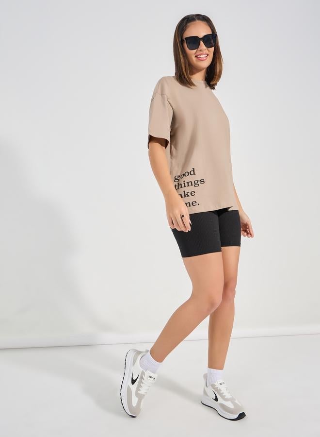 Styli Oversized Slogan Print Longline T-Shirt - Image 2